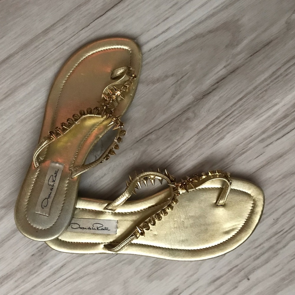 Oscar de la renta sandals!!